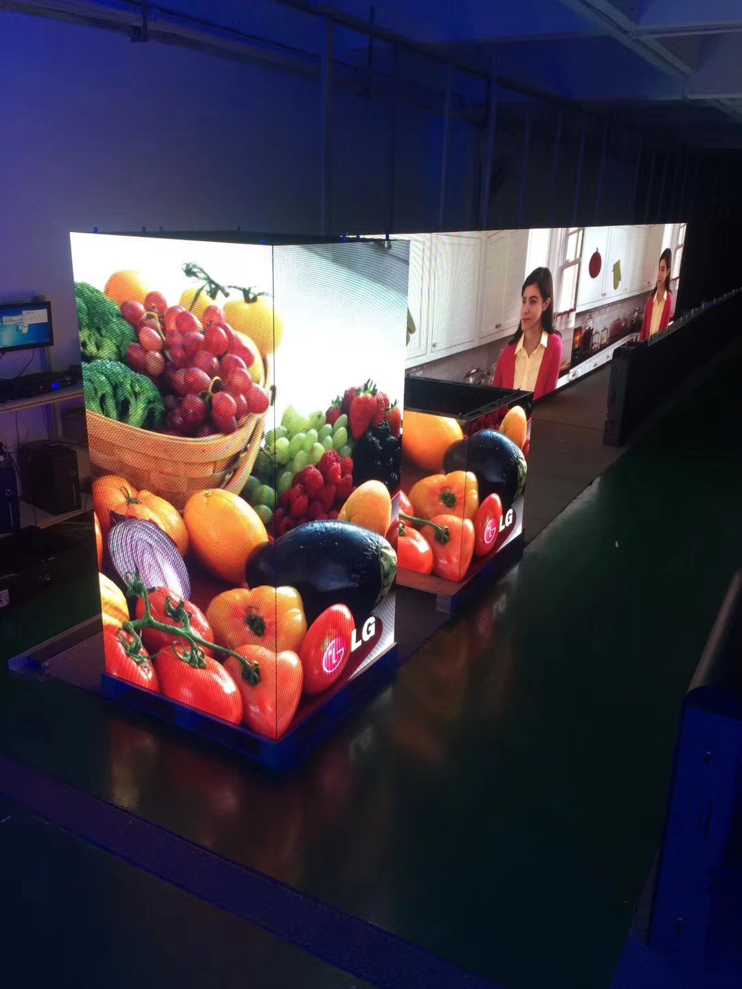 How does the LED electronic display transmit information?